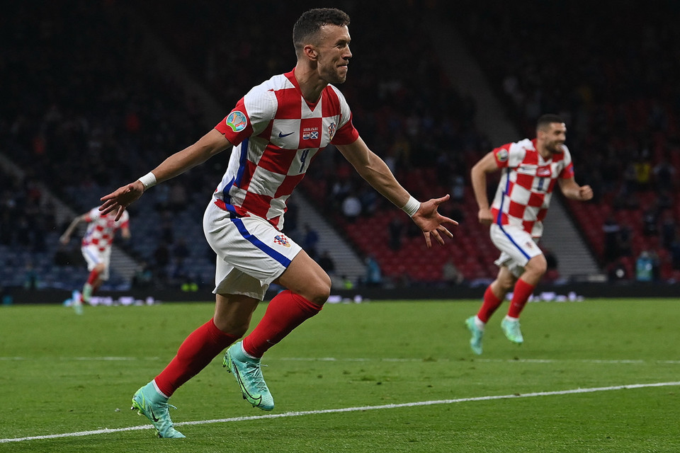 Croatia chiến thắng 3-1 trước Scotland để giành vé đi tiếp với tư cách nhì bảng D. (Nguồn: AFP)