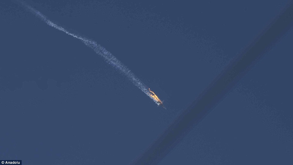 Điện Kremlin xác thực rằng máy bay SU-24 của Nga bị bắn rơi khi đang bay trên không phận Syria. (Nguồn: Anodolu)