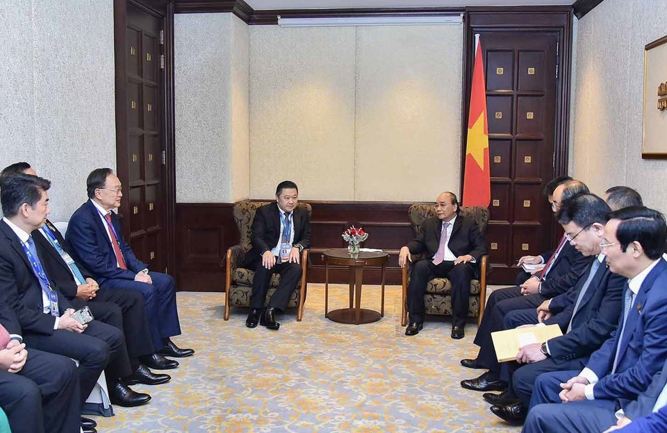 Chiều 17/11, tại thủ đô Bangkok (Thái Lan), Chủ tịch nước Nguyễn Xuân Phúc tiếp Chủ tịch Tập đoàn CP Dhanim Chearnont. (Ảnh: Thống Nhất/TTXVN)