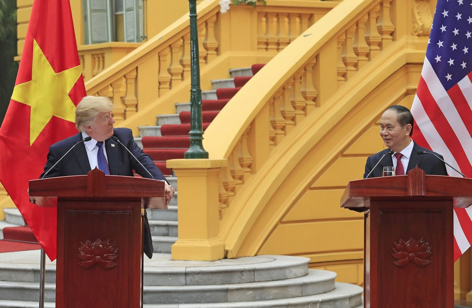 Chủ tịch nước Trần Đại Quang và Tổng thống Hoa Kỳ Donald Trump tại cuộc họp báo quốc tế, sau khi kết thúc hội đàm. (Ảnh: Nhan Sáng/TTXVN)