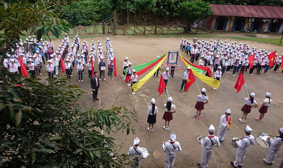 Quang cảnh ngày khai giảng năm học mới của thầy và trò trường THCS Pa Vệ Su. (Ảnh: Nguyễn Hoàng/TTXVN)