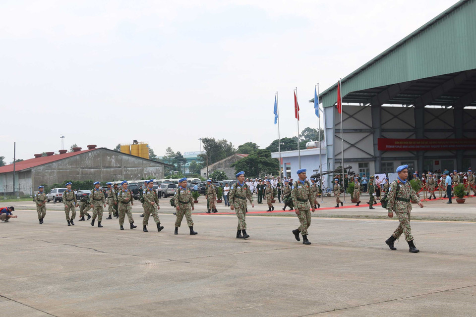 Lễ xuất quân Bệnh viện dã chiến thực hiện nhiệm vụ tại Phái bộ gìn giữ hòa bình Liên hợp quốc ở Nam Sudan. (Ảnh: Thanh Vũ/TTXVN)