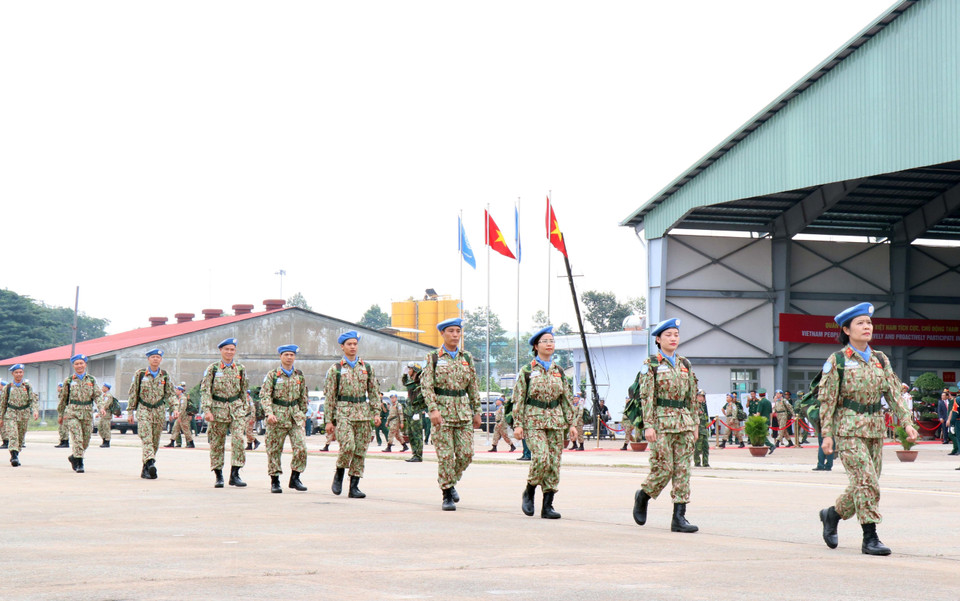 Lễ xuất quân Bệnh viện dã chiến thực hiện nhiệm vụ tại Phái bộ gìn giữ hòa bình Liên hợp quốc ở Nam Sudan. (Ảnh: Thanh Vũ/TTXVN)