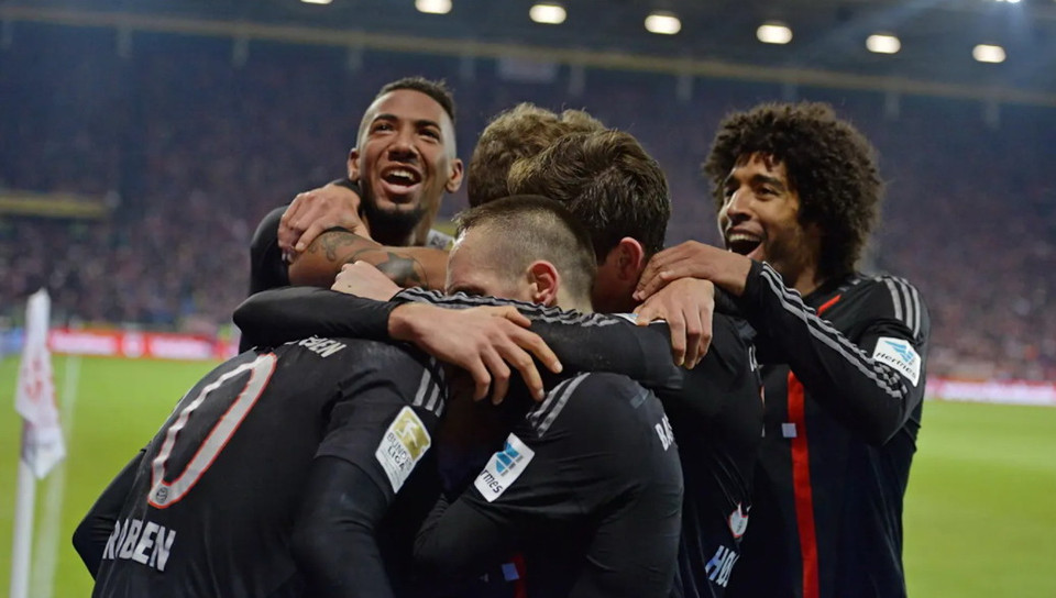 Anh đã cùng đồng đội giành từ chiến thắng này đến chiến thắng khác. (Nguồn: FcBayern)