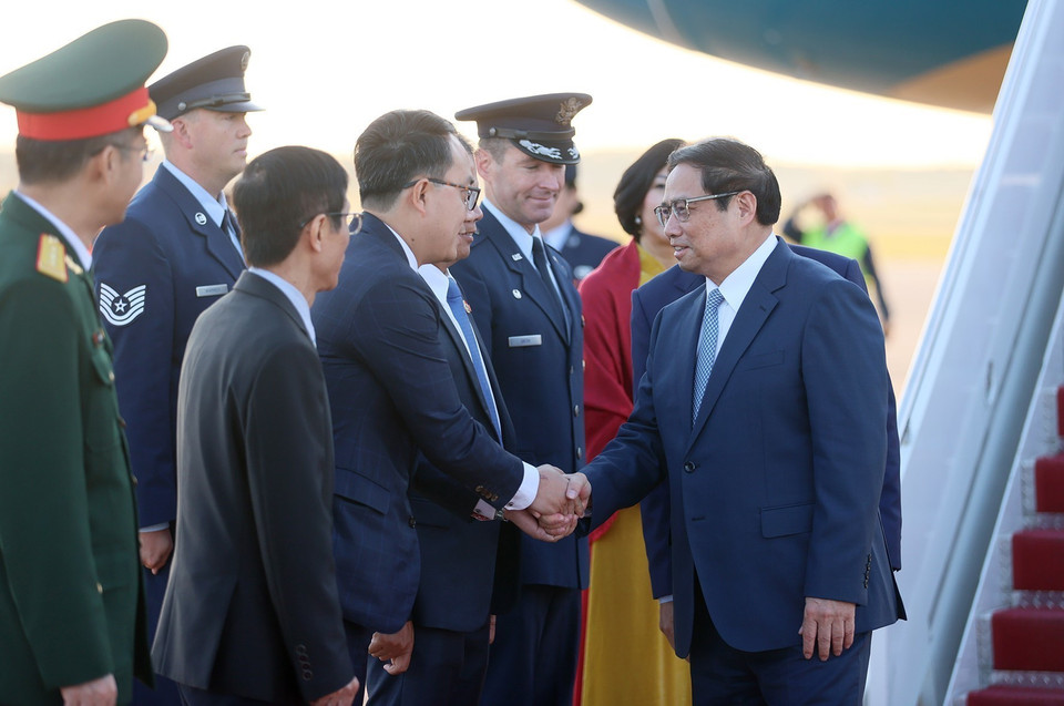 Lễ đón Thủ tướng Phạm Minh Chính đến Washington D.C .(Ảnh: Dương Giang/TTXVN)