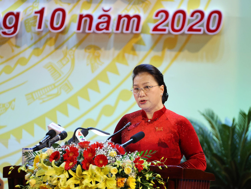 Chủ tịch Quốc hội Nguyễn Thị Kim Ngân phát biểu tại Đại hội đại biểu Đảng bộ tỉnh Khánh Hòa lần thứ XVIII. (Ảnh: Trọng Đức/TTXVN)