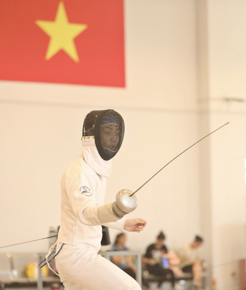 Kiếm thủ trẻ Phạm Đức Trọng thể hiện quyết tâm rất lớn khi đứng trước cơ hội được tham dự SEA Games 31.( Ảnh: Minh Quyết/TTXVN)