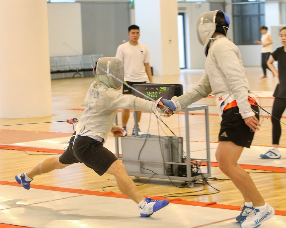 Đội tuyển Đấu kiếm Việt Nam gồm 24 vận động viên sẽ tham gia thi đấu ở 12 nội dung. (Ảnh: Tuấn Đức/TTXVN)