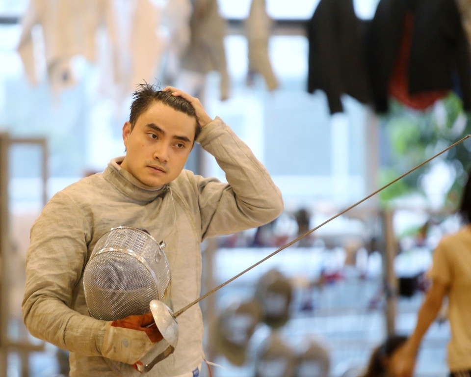 Do thời tiết nắng nóng, nên việc luyện tập gặp nhiều khó khăn. (Ảnh: Tuấn Đức/TTXVN)