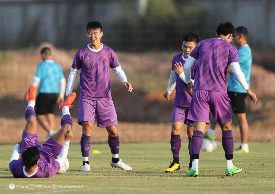 Các cầu thủ khá thoải mái trong buổi tập. (Nguồn: VFF)
