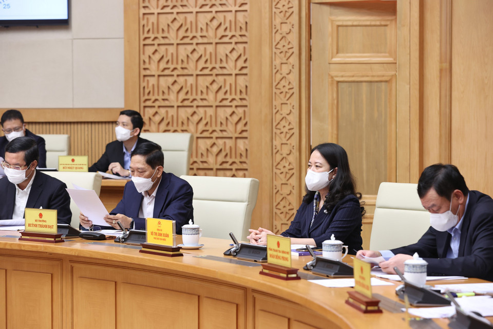 Phó Chủ tịch nước Võ Thị Ánh Xuân và các bộ trưởng, thành viên Chính phủ tham dự phiên họp. (Ảnh: Dương Giang/TTXVN)