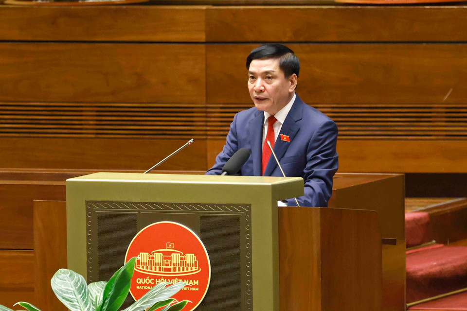 Tổng thư ký Quốc hội, Chủ nhiệm Văn phòng Quốc hội Bùi Văn Cường phát biểu. (Ảnh: Doãn Tấn/TTXVN)