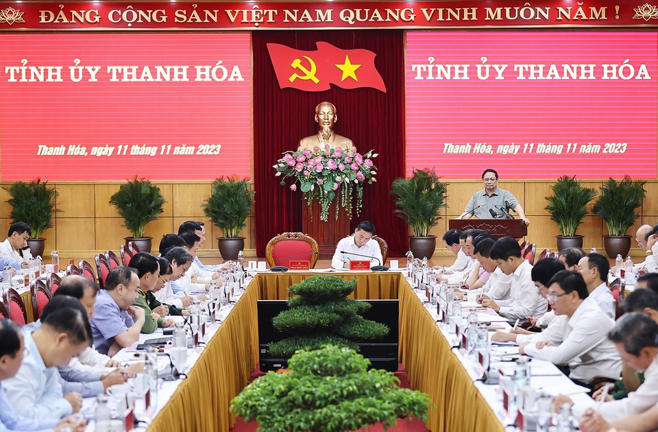 Thủ tướng Phạm Minh Chính kết luận buổi làm việc. (Ảnh: Dương Giang/TTXVN)