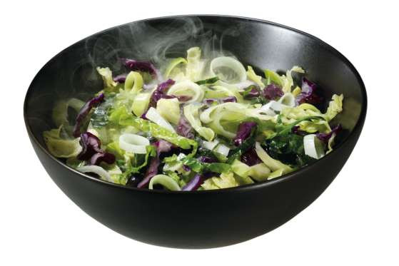 Bắp cải có chứa nhiều vitamin C và chất chống oxy hóa, tốt cho hệ thống miễn dịch của bạn. (Nguồn: Rex Features)