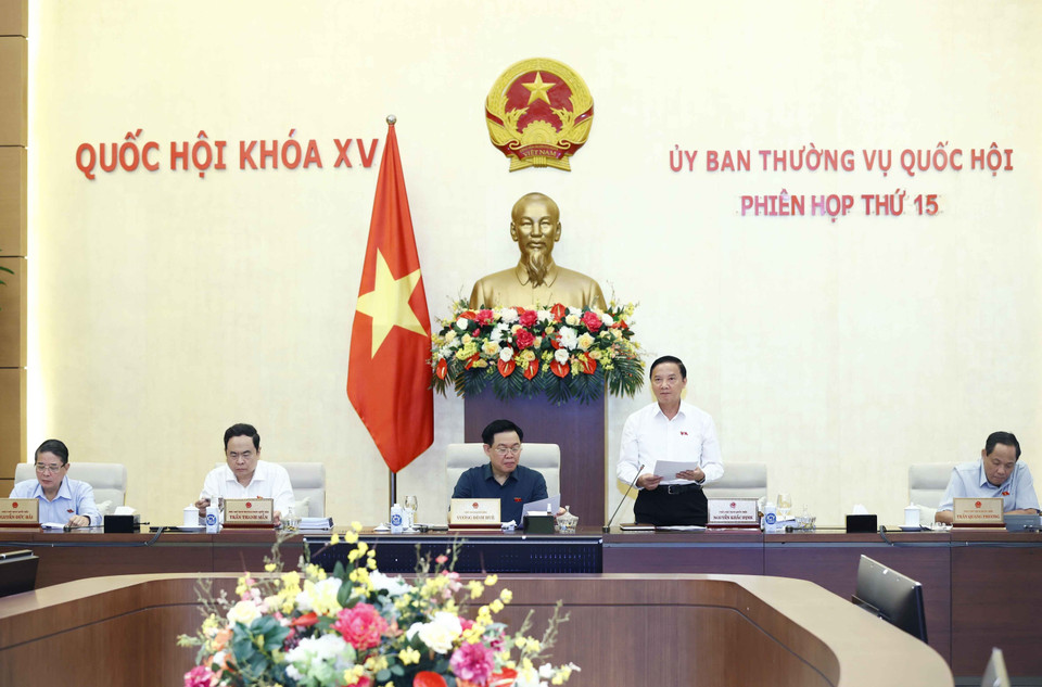 Phó Chủ tịch Quốc hội Nguyễn Khắc Định phát biểu. (Ảnh: Doãn Tấn/TTXVN)