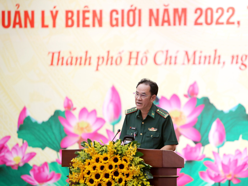 Đại tá Nguyễn Quốc Cường, Phó Chủ nhiệm chính trị Bộ Tư lệnh Bộ đội Biên phòng phát biểu tại hội nghị. (Ảnh: Thành Chung/TTXVN)