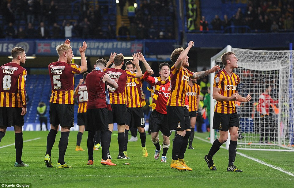 Bradford City đã làm nên kỳ tích khi đá Chelsea khỏi FA Cup.