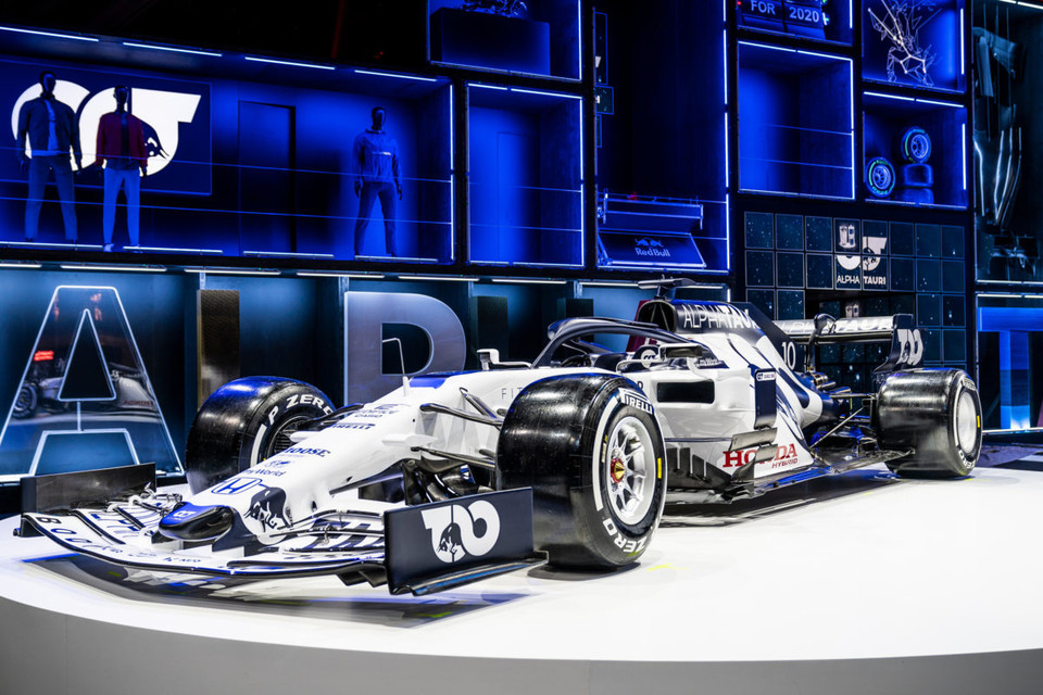 Đội đua AlphaTauri đã chính thức trình làng mẫu xe mới cho mùa giải F1 2020. (Nguồn: speedcafe)