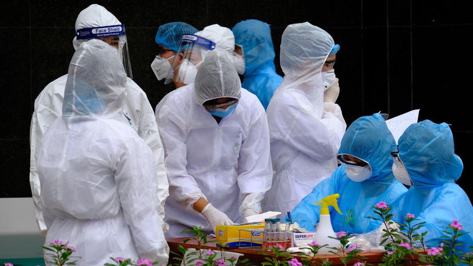 Tại cuộc họp Ban chỉ đạo quốc gia phòng chống dịch bệnh COVID-19 chiều 01/4/2020, Phó Chủ tịch UBND Tp Hà Nội Ngô Văn Quý cho biết, ổ dịch tại Bạch Mai cơ bản đã được khống chế và kiểm soát.(Ảnh: Phạm Hùng/TTXVN phát)