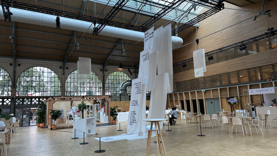 Khu vực nghỉ ngơi thư giãn dành cho nhà báo. (Ảnh: Thu Hà/TTXVN)