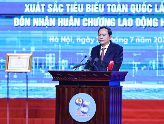 Chủ tịch Quốc hội Trần Thanh Mẫn phát biểu tại buổi lễ. (Ảnh: Minh Đức/TTXVN)