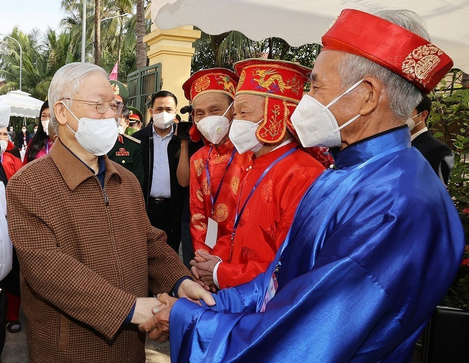 Tổng Bí thư Nguyễn Phú Trọng dự Ngày hội Đại đoàn kết toàn dân tộc tại thôn 5, xã Yên Sở, huyện Hoài Đức, thành phố Hà Nội, ngày 14/11/2021. (Ảnh: Trí Dũng/TTXVN)