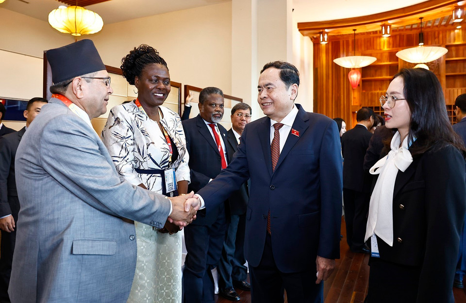 Chủ tịch Quốc hội Trần Thanh Mẫn với đại biểu dự Hội nghị. (Ảnh: Doãn Tấn/TTXVN)