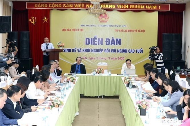 Diễn đàn Sinh kế và khởi nghiệp đối với người cao tuổi, ngày 3/11/2020, tại Hà Nội. (Ảnh: Anh Tuấn/TTXVN)