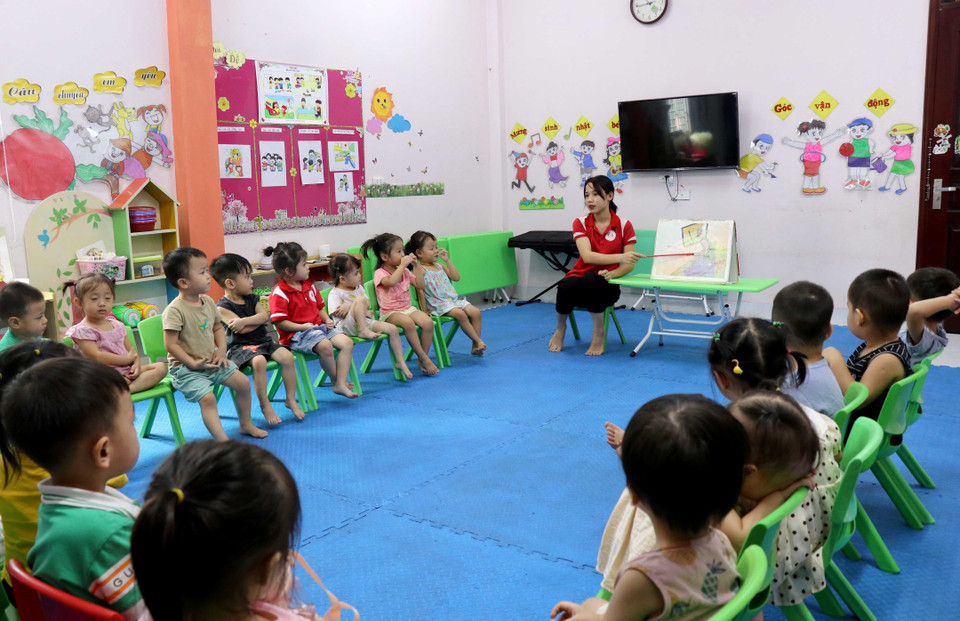 Giờ học của học sinh trường mầm non cơ sở mầm non tư thục Đồ Rê Mí, huyện Yên Phong, tỉnh Bắc Ninh. (Ảnh: Đinh Văn Nhiều/TTXVN)