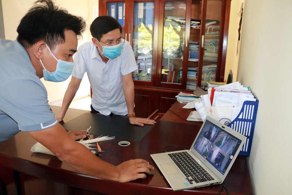 Tất cả các điểm thi cũng sẽ trang bị hệ thống camera ở khu vực thi để đảm bảo an toàn tuyệt đối. (Ảnh: Bích Huệ/TTXVN)