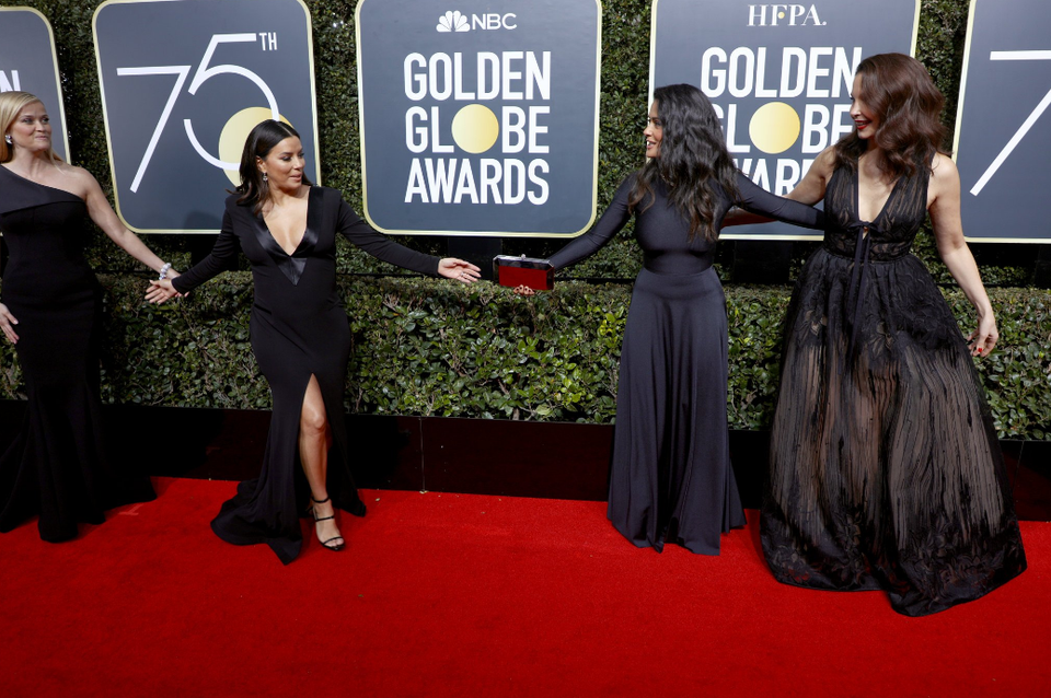 Reese Witherspoon, Eva Longoria, Salma Hayek và Ashley Judd. (Nguồn: The New York Times)