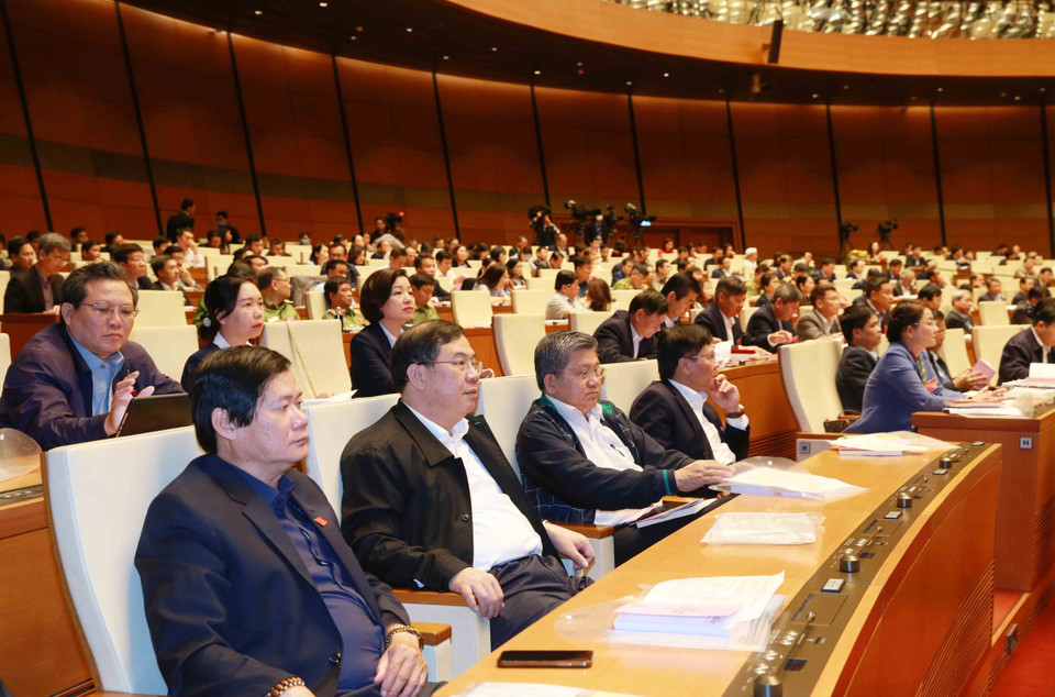 Các đại biểu dự Hội nghị tại điểm cầu chính - Phòng họp Diên Hồng, Nhà Quốc hội (Hà Nội). (Ảnh: Phương Hoa/TTXVN)