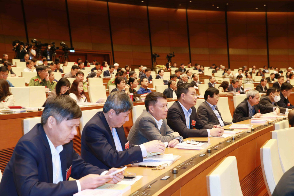 Các đại biểu dự Hội nghị tại điểm cầu chính - Phòng họp Diên Hồng, Nhà Quốc hội (Hà Nội). (Ảnh: Phương Hoa/TTXVN)