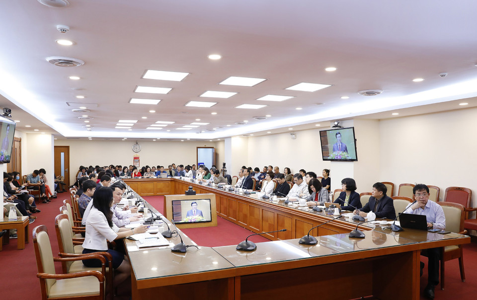  Các đại biểu dự hội nghị tại điểm cầu Thông tấn xã Việt Nam (Hà Nội). (Ảnh: Dương Giang/TTXVN)