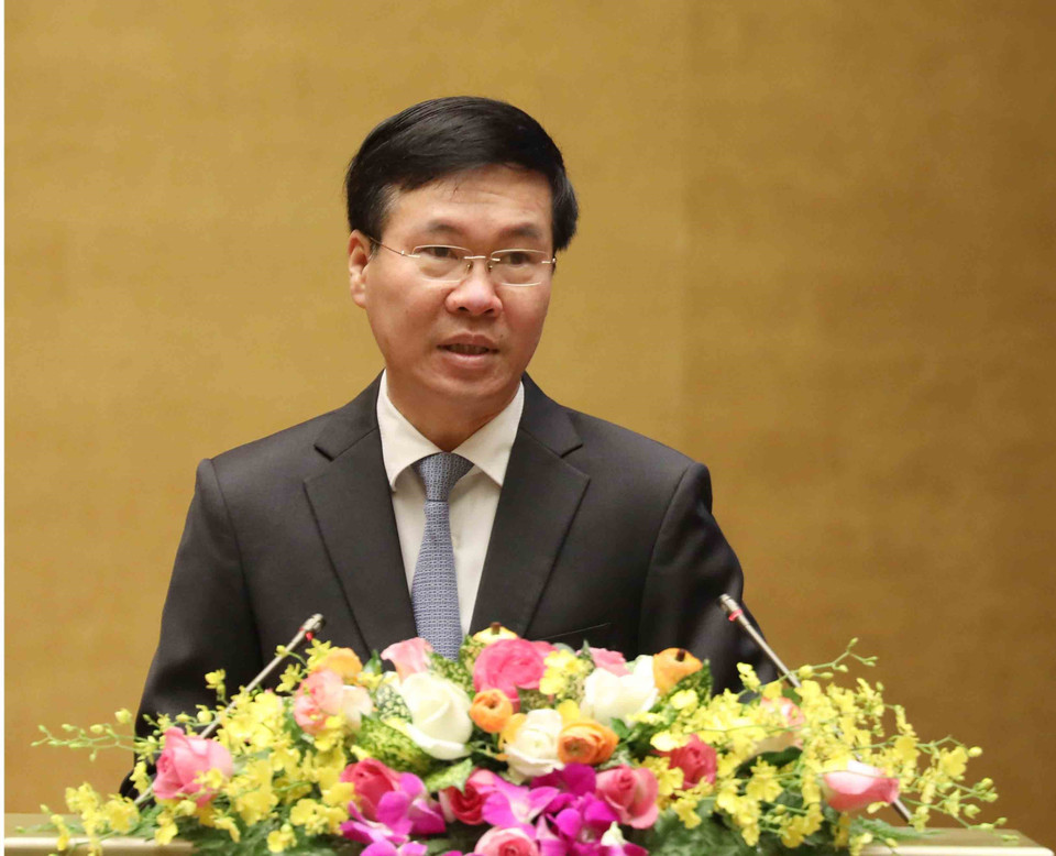 Ông Võ Văn Thưởng, Ủy viên Bộ Chính trị, Thường trực Ban Bí thư phát biểu khai mạc, chỉ đạo Hội nghị. (Ảnh: Phương Hoa/TTXVN)