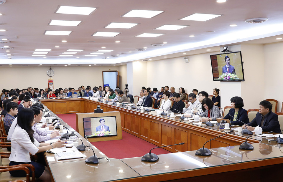  Các đại biểu dự hội nghị tại điểm cầu Thông tấn xã Việt Nam (Hà Nội). (Ảnh: Dương Giang/TTXVN)