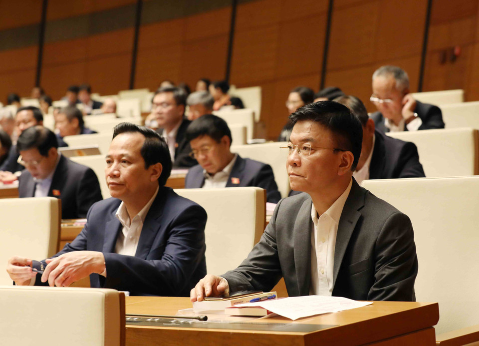 Các đại biểu dự Hội nghị tại điểm cầu chính - Phòng họp Diên Hồng, Nhà Quốc hội (Hà Nội). (Ảnh: Phương Hoa/TTXVN)