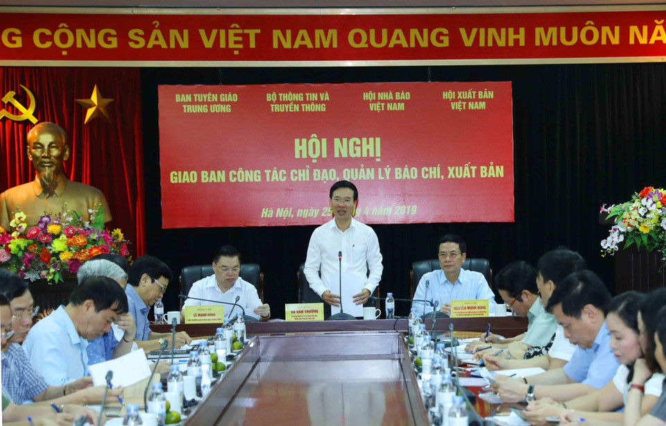 Đồng chí Võ Văn Thưởng, Ủy viên Bộ Chính trị, Bí thư Trung ương Đảng, Trưởng Ban Tuyên giáo Trung ương phát biểu ý kiến tại Hội nghị giao ban công tác chỉ đạo, quản lý báo chí, xuất bản, ngày 25/4/2019. (Ảnh: Phương Hoa/TTXVN)
