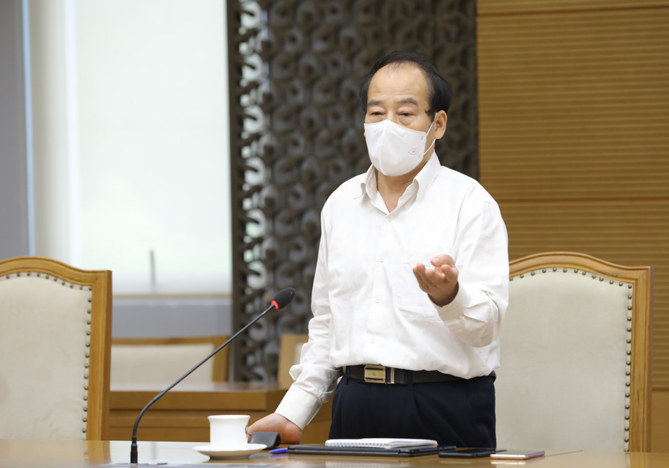 Phó giáo sư, tiến sỹ Trần Đắc Phu, Cố vấn cao cấp Trung tâm đáp ứng khẩn cấp sự kiện y tế công cộng Việt Nam phát biểu. (Ảnh: Nguyễn Điệp/TTXVN)