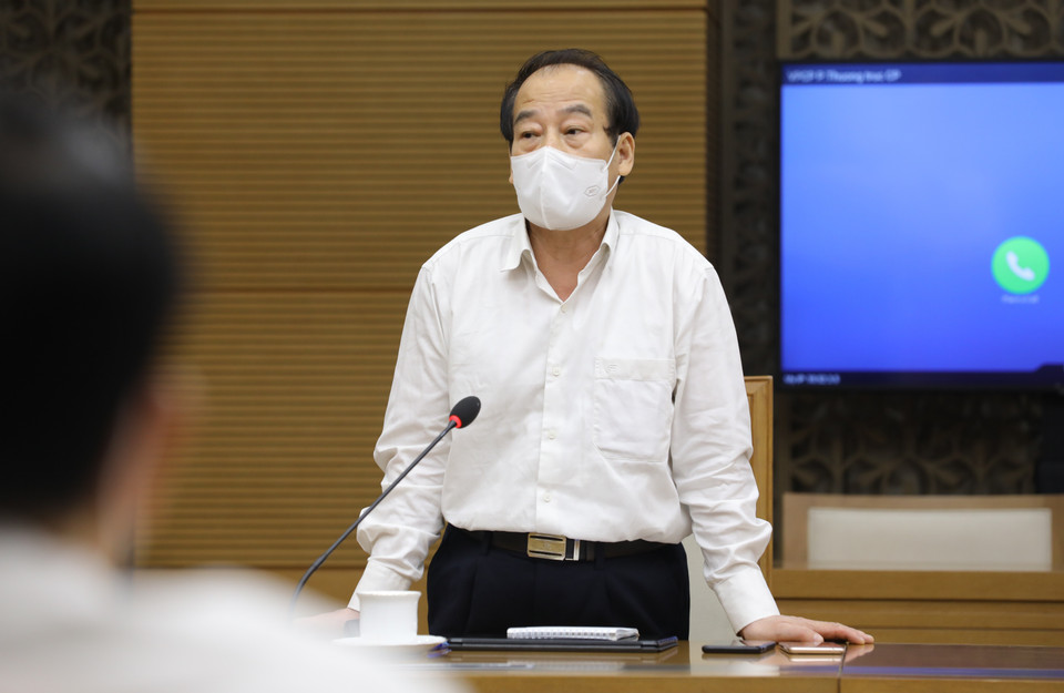 Phó giáo sư, tiến sỹ Trần Đắc Phu, Cố vấn cao cấp Trung tâm đáp ứng khẩn cấp sự kiện y tế công cộng Việt Nam phát biểu. (Ảnh: Nguyễn Điệp/TTXVN)