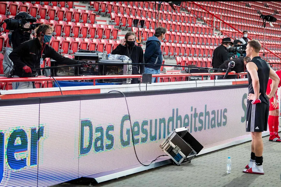 Thủ quân của Bayern trả lời báo chí sau trận đấu (Nguồn FCB.de)