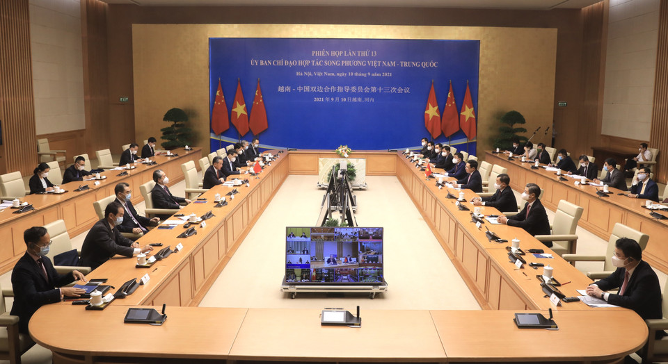 Phó Thủ tướng Thường trực Phạm Bình Minh và Ủy viên Quốc vụ, Bộ trưởng Ngoại giao Trung Quốc Vương Nghị đồng chủ trì Phiên họp lần thứ 13 Ủy ban Chỉ đạo hợp tác song phương Việt Nam-Trung Quốc. (Ảnh: Lâm Khánh/TTXVN)