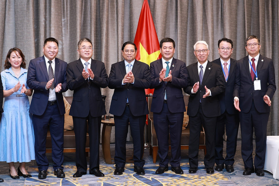 Thủ tướng Phạm Minh Chính tiếp ông Nghiêm Thánh Quân, Chủ tịch Tập đoàn Thiên Doanh. (Ảnh: Dương Giang/TTXVN)