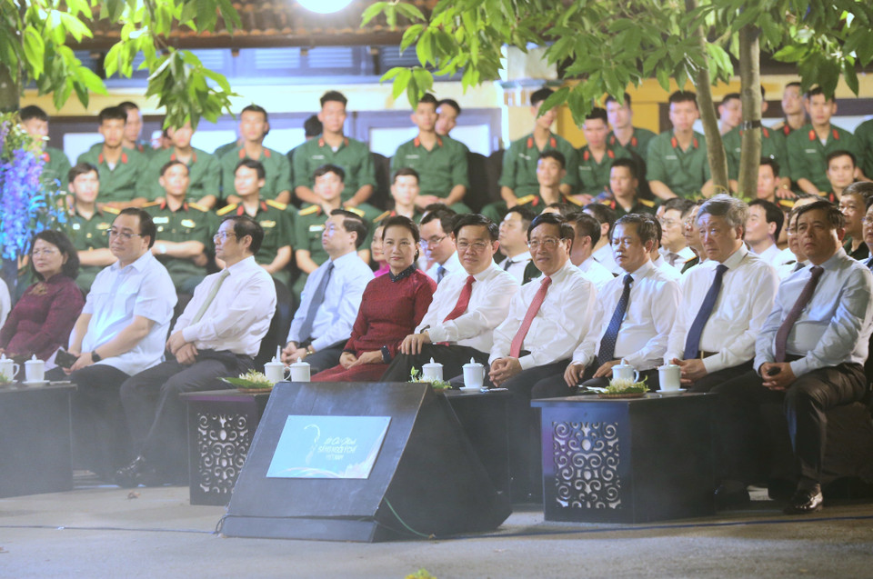 Đại biểu dự tại điểm cầu Hà Nội. (Ảnh Doãn Tấn/TTXVN)