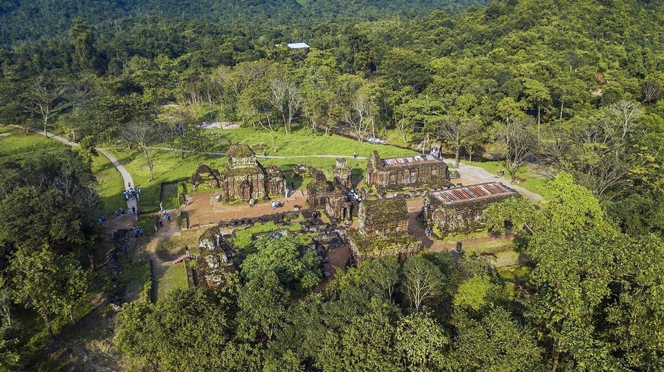 Khu đền tháp Mỹ Sơn là quần thể di tích đền tháp Chăm Pa nằm ở xã Duy Phú, huyện Duy Xuyên, tỉnh Quảng Nam. Năm 2019 là tròn 20 năm, Khu đền tháp Mỹ Sơn được UNESCO công nhận là Di sản văn hóa thế giới.(Ảnh: TTXVN)