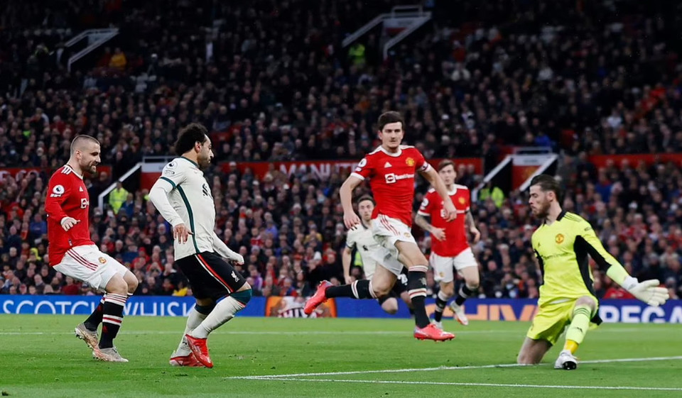 ...để nâng tỷ số lên 5-0 cho The Kop. (Nguồn: Reuters)