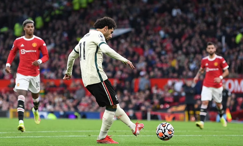Đến phút 38, Mohamed Salah gia tăng cách biệt với bàn nâng tỷ số lên 3-0. (Nguồn: Getty Images)