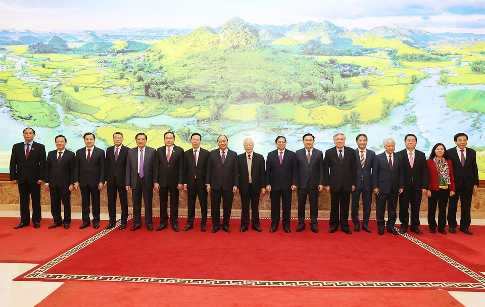 Tổng Bí thư Nguyễn Phú Trọng cùng các vị lãnh đạo Đảng, Nhà nước và đại biểu dự hội nghị. (Ảnh: Trí Dũng/TTXVN)