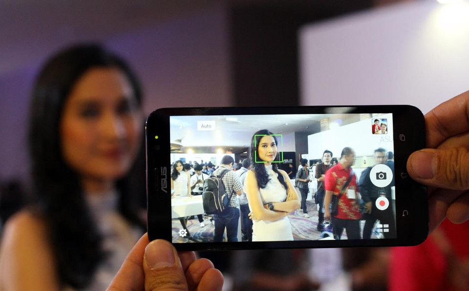 Camera sau của ZenFone cho những bức ảnh khá đẹp. (Ảnh: Trung Hiền/Vietnam+)