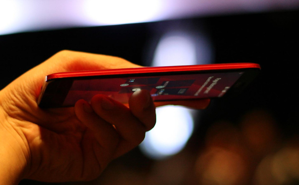 Thân máy mỏng gọn với điểm mỏng nhất chỉ 3.9mm. (Ảnh: Trung Hiền/Vietnam+)